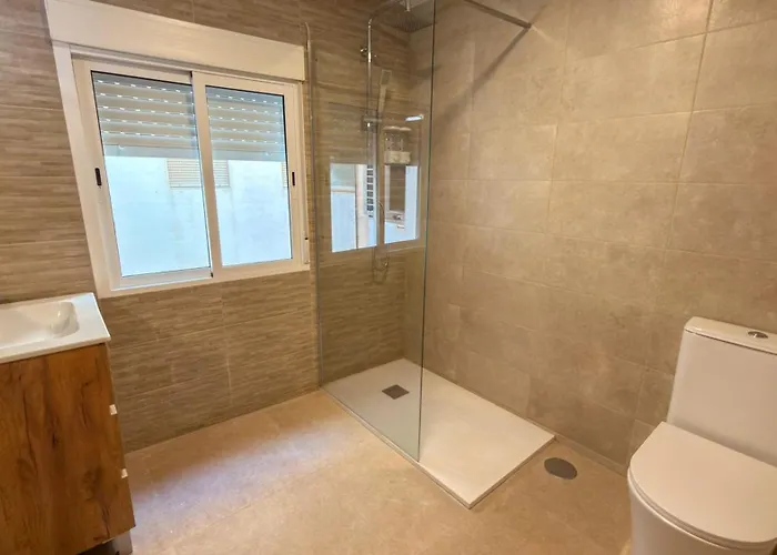 Alc Homes Selfcheck In Αλικάντε